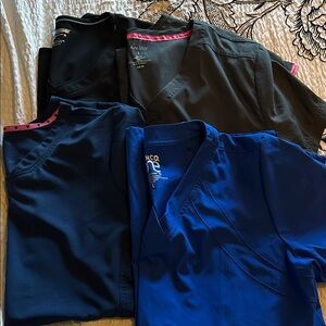 Lot of SZ L scrub tops